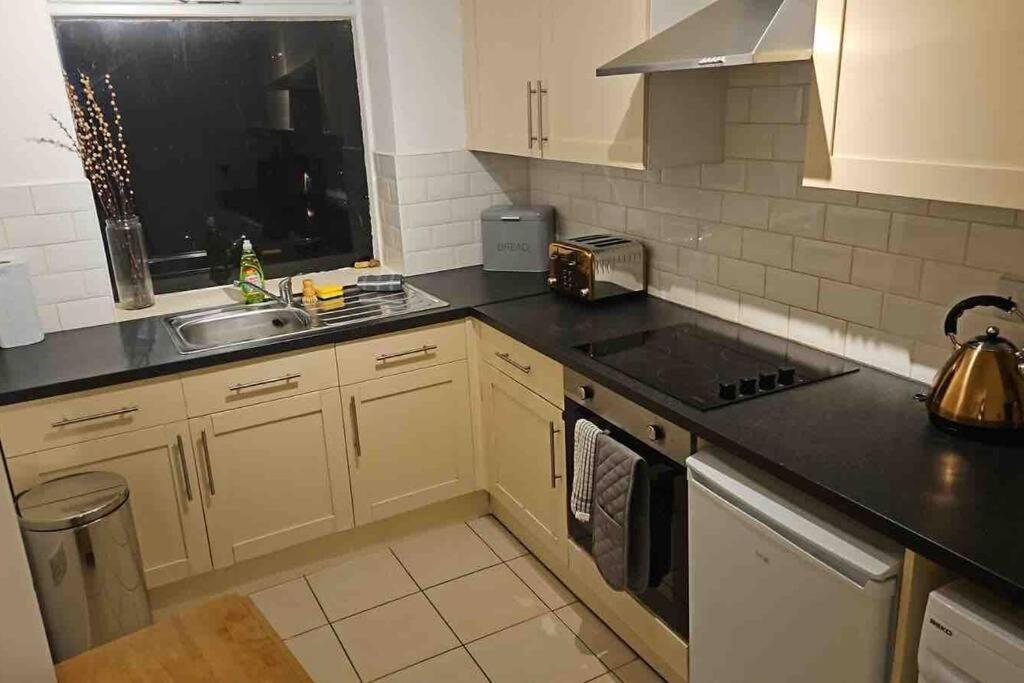 Period Sea View Flat In Hastings Apartment Ngoại thất bức ảnh